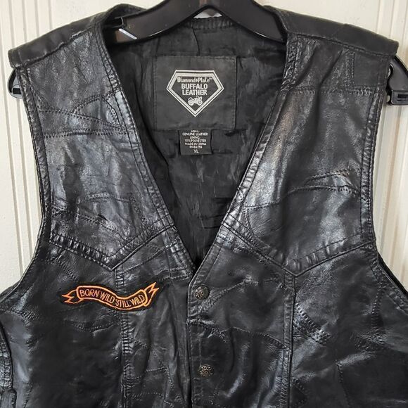 Diamond Plate Buffalo Leather Biker Vest - Picture 6 of 13